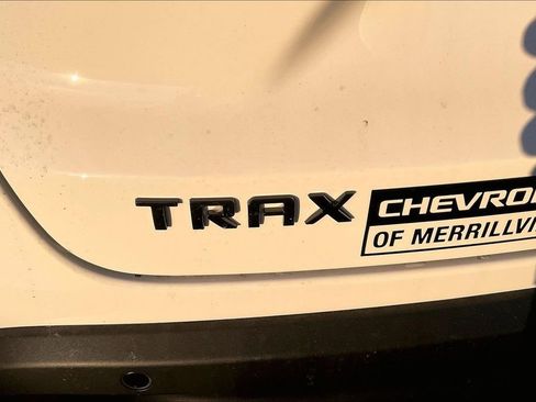 New 2026 Chevrolet Trax RS w/ Sunroof Package image 11