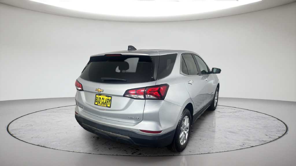 Used 2022 Chevrolet Equinox LT w/ Driver Convenience Package AWD/4WD image 9