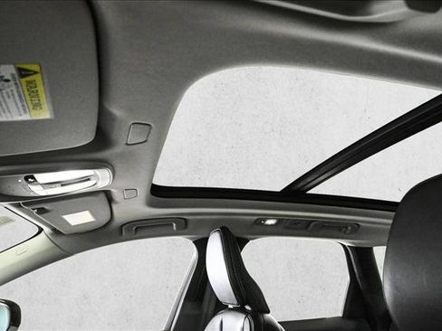 Used 2023 Volvo XC60 B6 Ultimate image 16