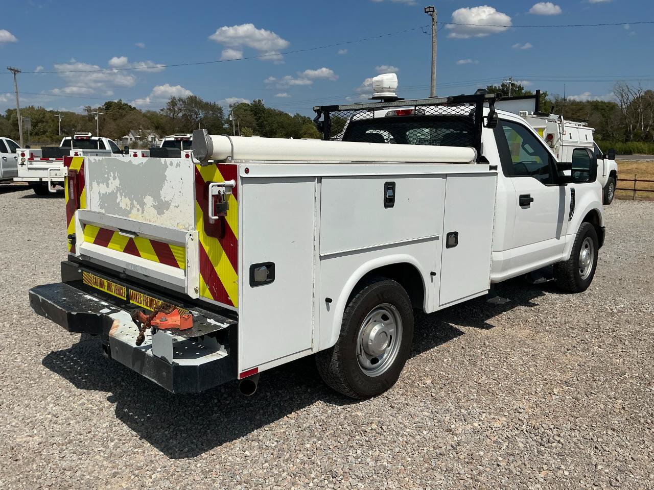 Used 2021 Ford F250 XL w/ Power Equipment Group RWD image 4