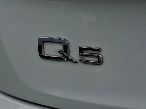 Certified 2023 Audi Q5 2.0T Premium w/ Convenience Package AWD/4WD image 29