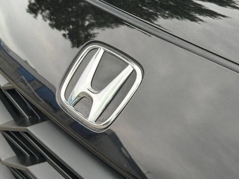 Used 2025 Honda HR-V Sport image 13