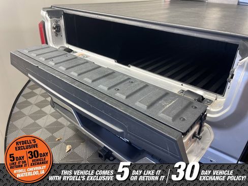 Used 2019 GMC Sierra 1500 SLT w/ SLT Premium Package image 20