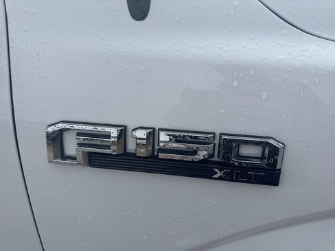 Used 2020 Ford F150 XLT w/ Equipment Group 302A Luxury AWD/4WD image 6