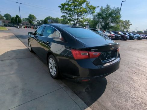 Used 2023 Chevrolet Malibu LT FWD image 4