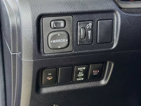 Used 2013 Toyota 4Runner Limited AWD/4WD image 11