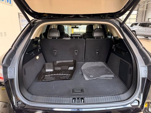 Used 2023 Lincoln Nautilus Reserve image 8