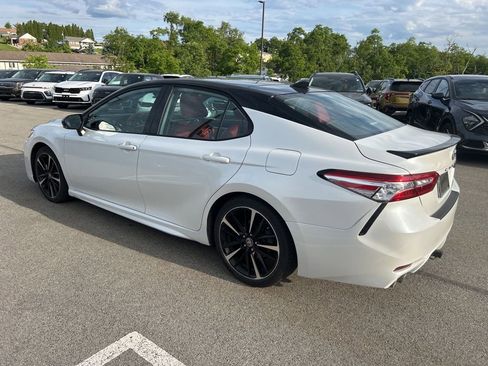 Used 2020 Toyota Camry XSE AWD/4WD image 8
