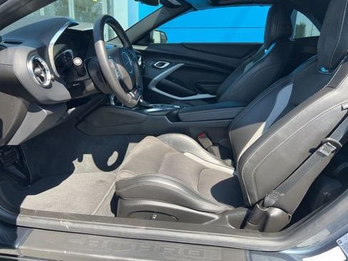 Used 2023 Chevrolet Camaro SS image 6