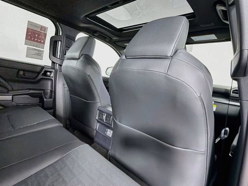 New 2026 Toyota 4Runner TRD Off-Road Premium AWD/4WD image 26