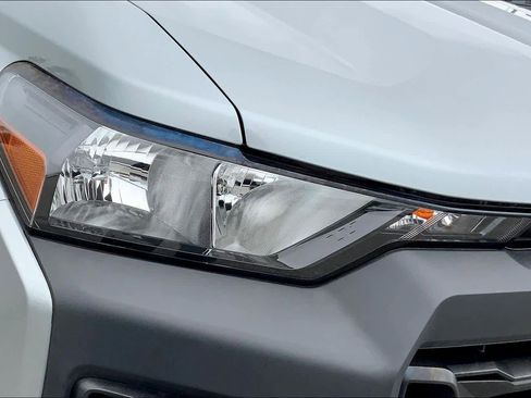 Used 2023 Chevrolet Colorado W/T image 26