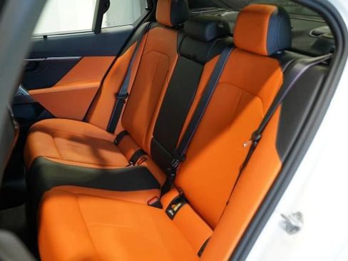 Used 2025 BMW M5 w/ Carbon Package AWD/4WD image 47