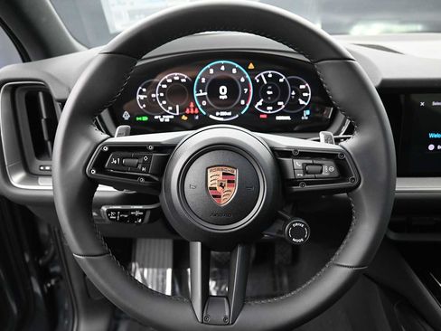 New 2026 Porsche Cayenne AWD/4WD image 9