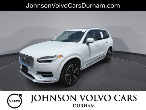 Used 2024 Volvo XC90 B6 Plus w/ Protection Package Premier AWD/4WD image 4