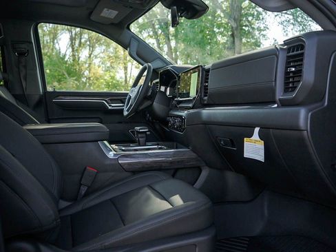 New 2025 Chevrolet Silverado 1500 LTZ w/ LTZ Premium Package image 9