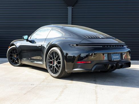 New 2026 Porsche 911 Carrera GTS image 3