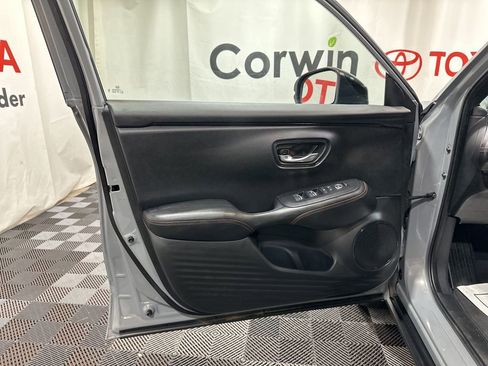 Used 2024 Honda HR-V Sport image 21