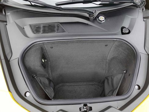 New 2026 Chevrolet Corvette Stingray Preferred Cpe w/ Z51 Performance Package RWD image 37