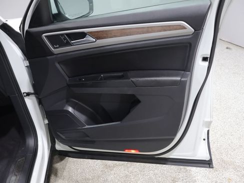 Used 2019 Volkswagen Atlas SEL Premium AWD/4WD image 23