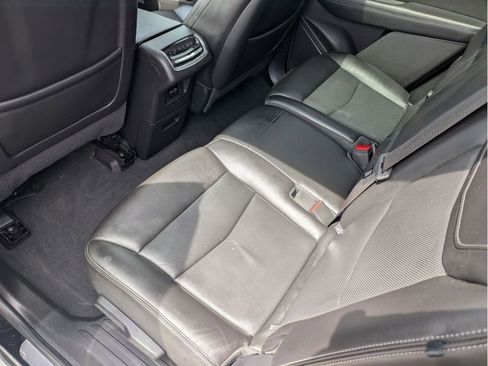 Used 2022 Cadillac XT6 Premium Luxury AWD/4WD image 27