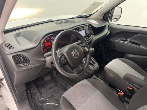 Used 2021 RAM ProMaster City Tradesman image 12