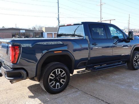 Used 2021 GMC Sierra 2500 AT4 w/ Snow Plow Prep/Camper Package image 5