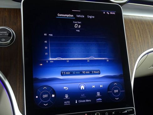 Used 2023 Mercedes-Benz C 300 Sedan image 38