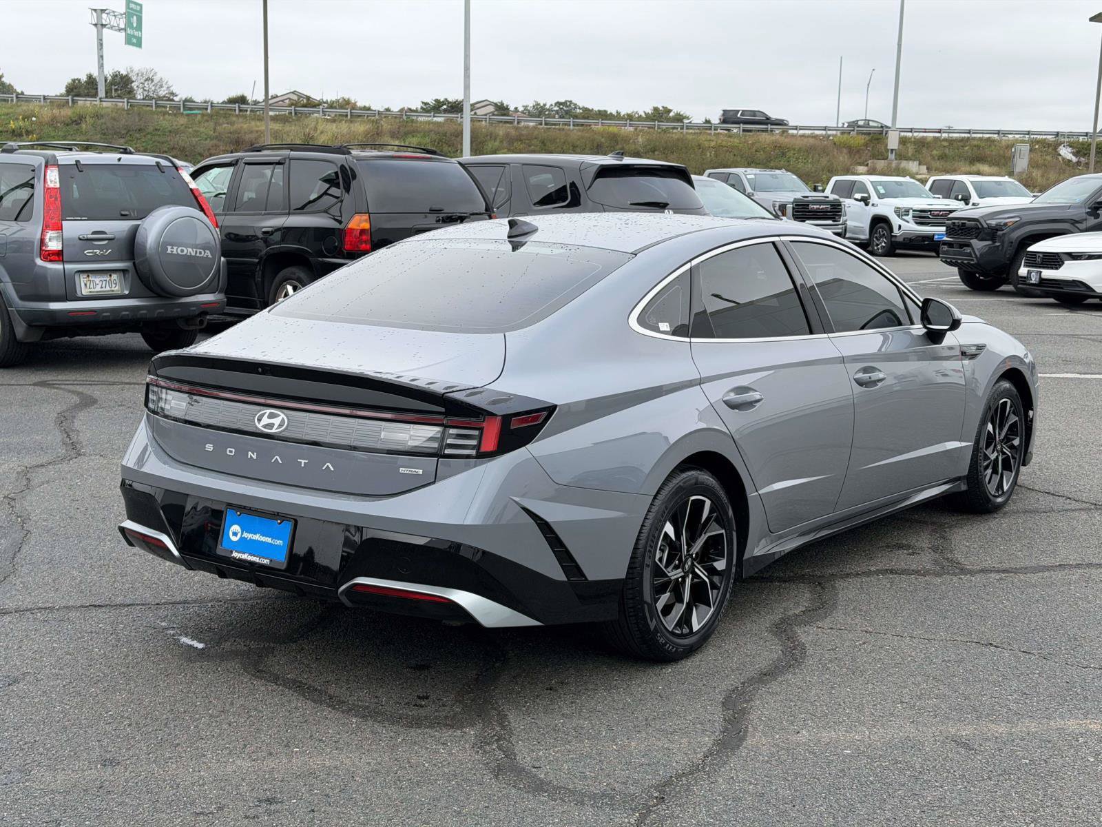 Used 2024 Hyundai Sonata SEL AWD/4WD image 2
