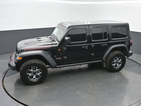 Used 2022 Jeep Wrangler Unlimited Rubicon w/ LED Lighting Group AWD/4WD image 41