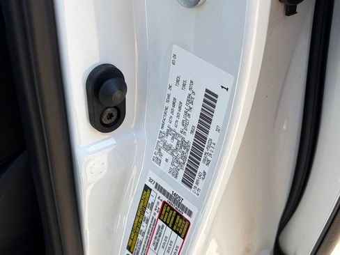 Used 2026 Toyota Tundra Platinum AWD/4WD image 38