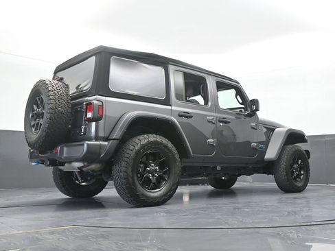 Used 2024 Jeep Wrangler Unlimited AWD/4WD image 65