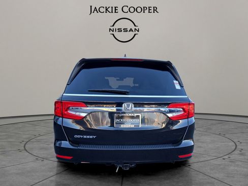 Used 2018 Honda Odyssey EX-L image 4