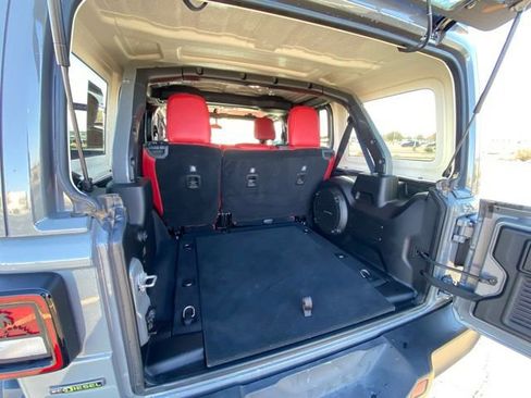 Used 2023 Jeep Wrangler Unlimited Rubicon image 20