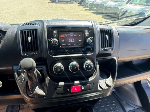 Used 2021 RAM ProMaster 2500 FWD image 17