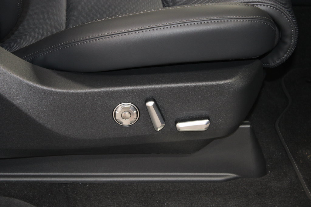 New 2027 Lincoln Navigator Reserve RWD image 29
