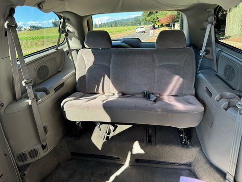 Used 2002 Dodge Grand Caravan Sport image 14