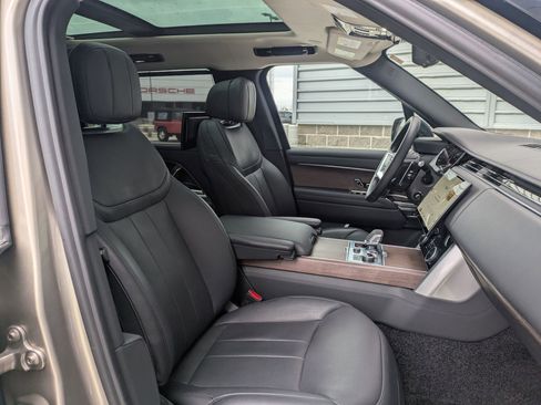 Certified 2023 Land Rover Range Rover Long Wheelbase Autobiography image 31