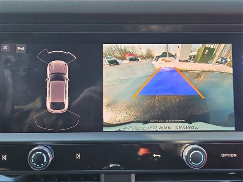 Certified 2023 Porsche Macan GTS image 14