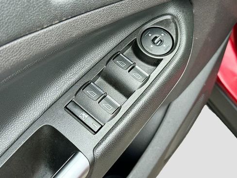 Used 2015 Ford Escape Titanium AWD/4WD image 17