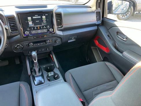 Certified 2023 Nissan Frontier PRO-4X w/ Pro Convenience Package AWD/4WD image 11