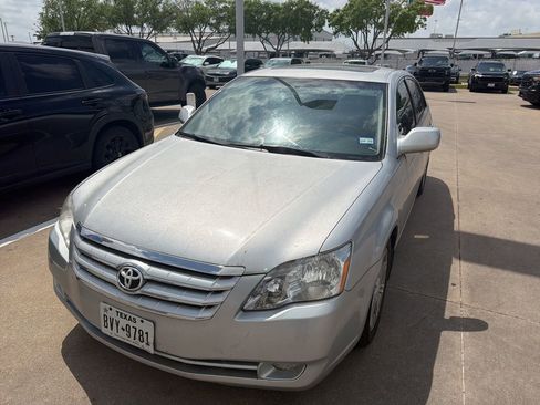 Used 2006 Toyota Avalon XL image 9