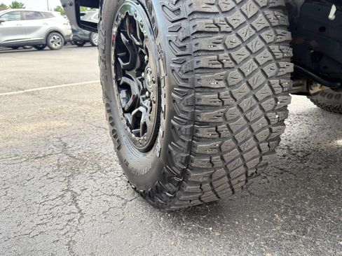 Used 2022 Ford Bronco Wildtrak AWD/4WD image 5
