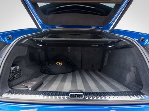 Used 2024 Lamborghini Urus Performante AWD/4WD image 54