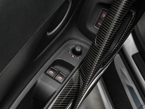 Used 2010 Audi R8 V10 image 86