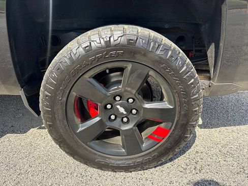 Used 2018 Chevrolet Silverado 1500 LTZ Z71 w/ Redline Edition AWD/4WD image 21