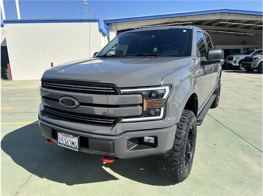 Used 2018 Ford F150 XLT w/ Equipment Group 302A Luxury AWD/4WD image 3