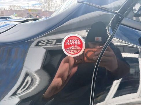 Used 2023 Jeep Renegade Trailhawk image 10