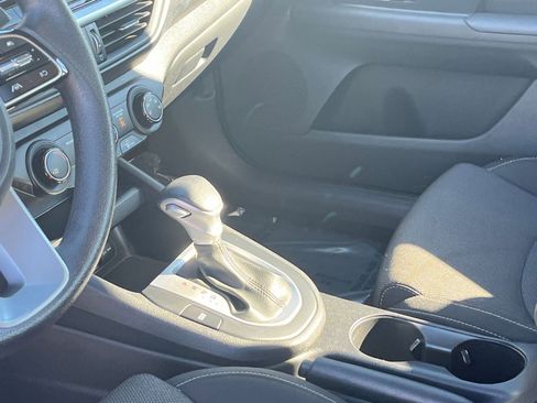 Used 2023 Kia Forte LXS image 41