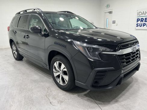Used 2024 Subaru Ascent Premium w/ Convenience Package AWD/4WD image 2