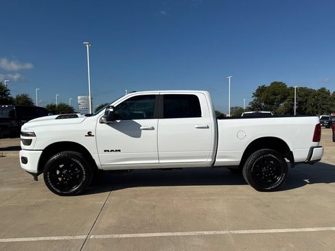 New 2027 RAM 3500 Laramie AWD/4WD image 5